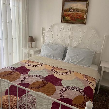 Stefani Apartment With A Sea View Terrace! Nea Moudania Exterior photo